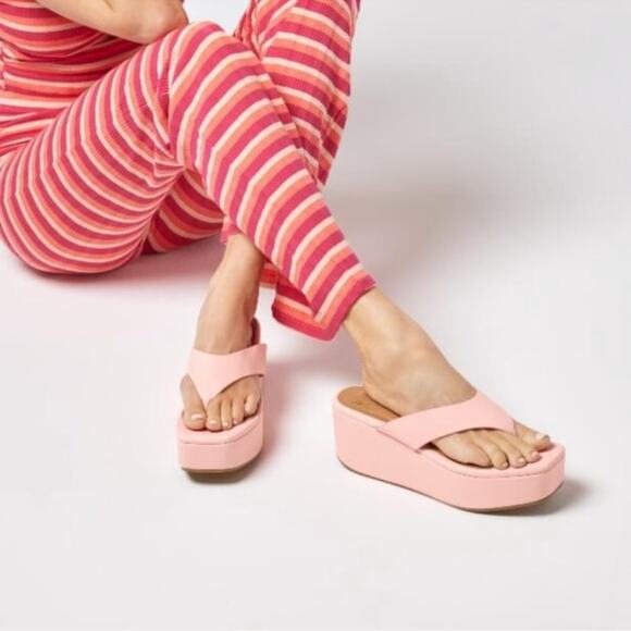 Lspace x Matisse “Alisa” platform thong flip flop in crystal pink square toe - Picture 1 of 11